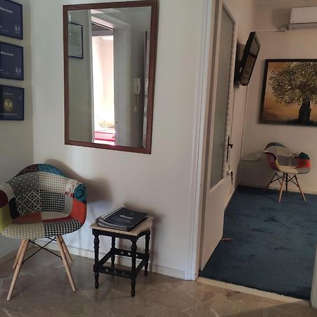 Patras White Castle Apartment Luaran gambar