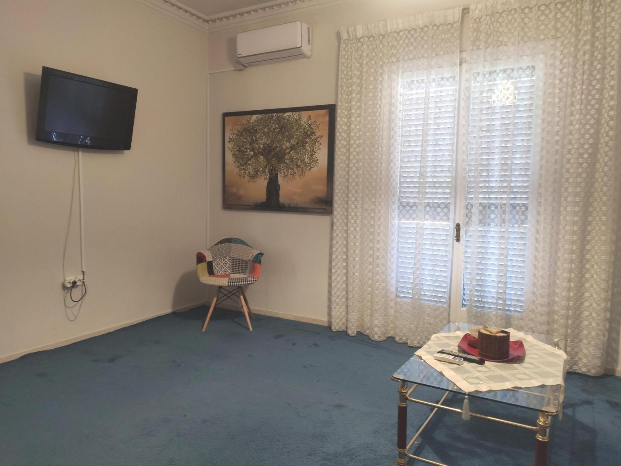 Patras White Castle Apartment Luaran gambar