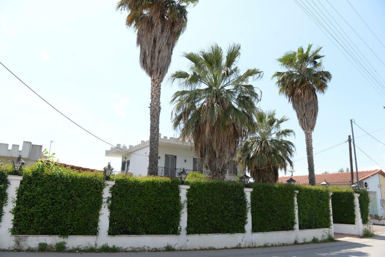 Patras White Castle Apartment Luaran gambar