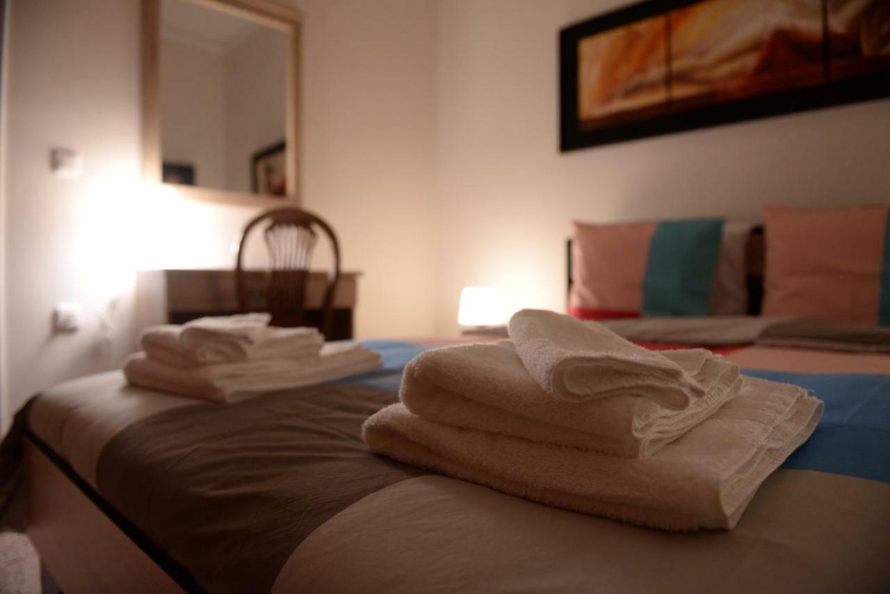 Patras White Castle Apartment Luaran gambar