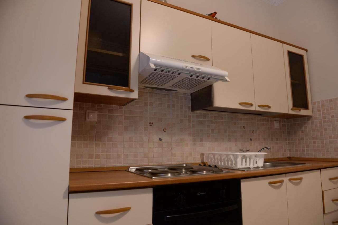 Patras White Castle Apartment Luaran gambar